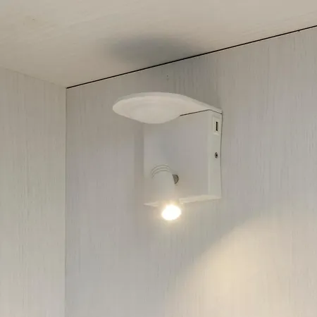 Santa Caterina - Netflix Garage Box P... *